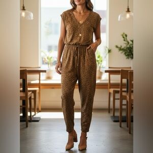 Bucketlist Brown Cheetah Dot jumpsuit Large